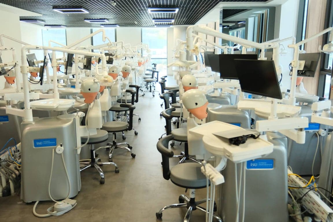 İstinye Dental Hospital 3